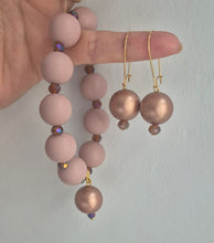 Load image into Gallery viewer, Rose Gold Drop
