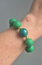 Load image into Gallery viewer, Emerald Luxe
