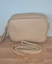 Load image into Gallery viewer, Italian Leather Tassel Bag
