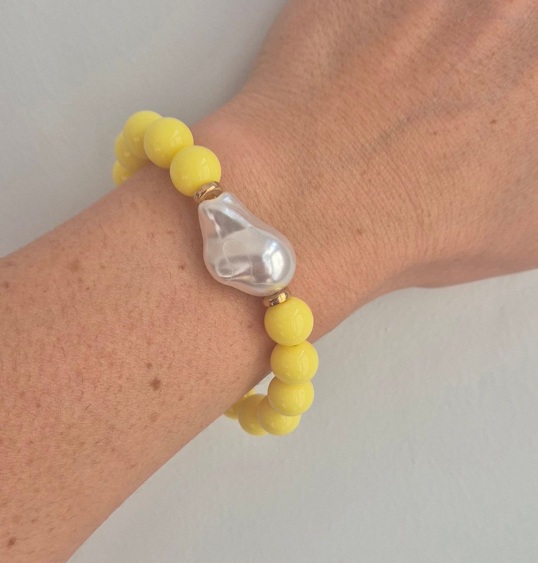 Yellow & Pearl Bead Bracelet
