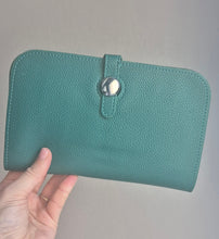 Load image into Gallery viewer, Ella Bella Wallet (Avilable in 5 colours)
