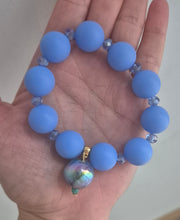 Load image into Gallery viewer, Blue bells Bracelet
