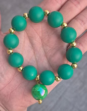 Load image into Gallery viewer, Think Green Bracelet
