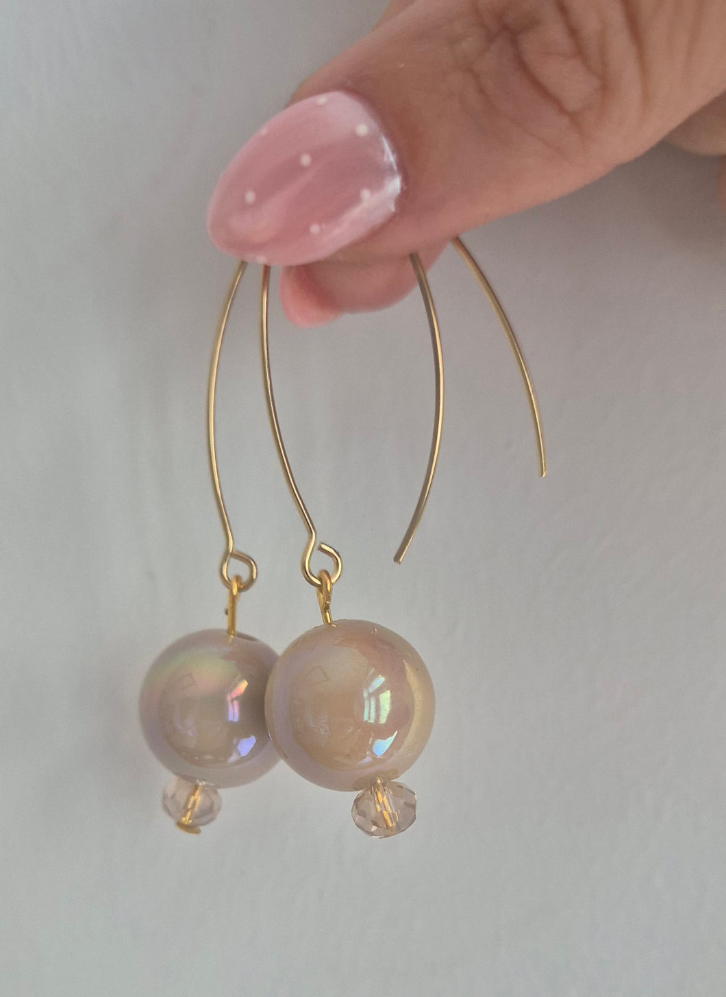Beige Pearl Drop