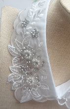 Load image into Gallery viewer, Embroidered Collar (Black &amp; White Available)
