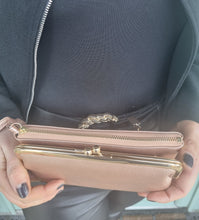 Load image into Gallery viewer, Champagne Gold Wristlet
